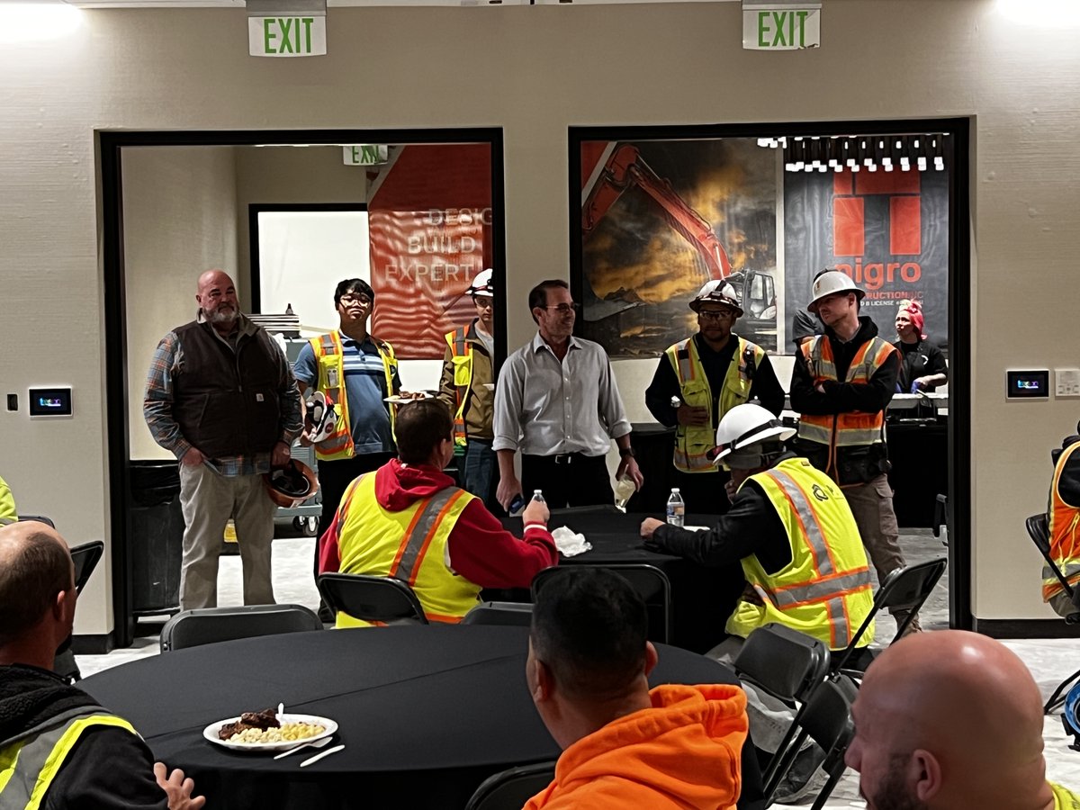 NigroConstruct's tweet photo. On Friday, our team hosted a Subcontractor Appreciation Lunch! We love our subcontractors, every one of them work hard and our projects would not be successful without them.

The Nigro family thanks you for all you do! 

#team #appreciation #hardwork #construction #subcontractor https://t.co/4AooV2mIDe