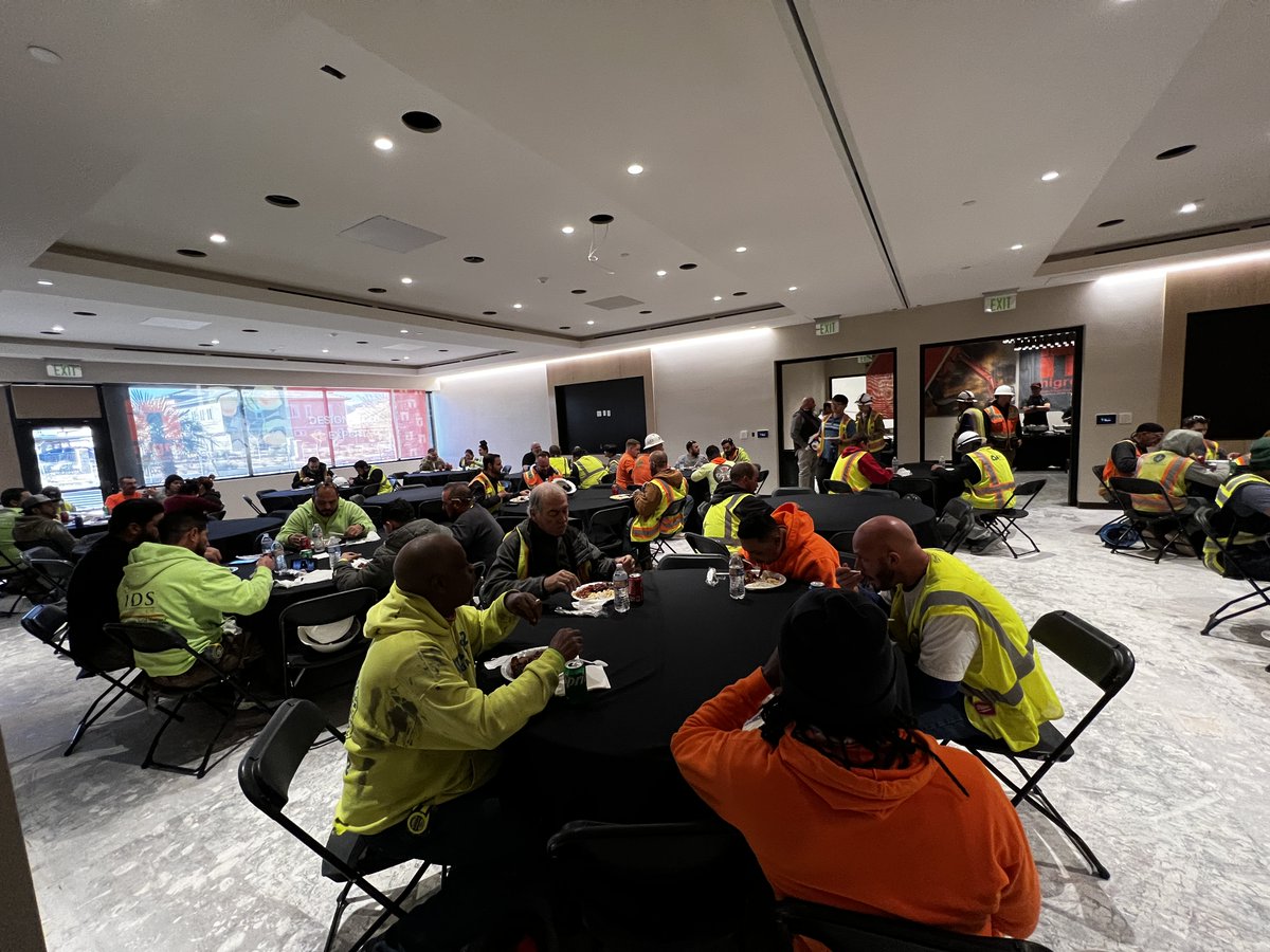 NigroConstruct's tweet photo. On Friday, our team hosted a Subcontractor Appreciation Lunch! We love our subcontractors, every one of them work hard and our projects would not be successful without them.

The Nigro family thanks you for all you do! 

#team #appreciation #hardwork #construction #subcontractor https://t.co/4AooV2mIDe