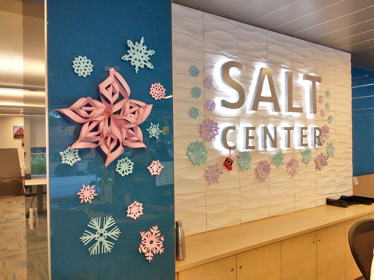 uasaltctr's tweet photo. Deck the halls! We are getting into the holiday spirit here. Enjoy your winter break! We can’t wait to see you back in the spring. Happy Holidays, Wildcats! ❄️☃️

#UniversityofArizona #UArizona #SALTCenter #BearDown #LearningDisability https://t.co/anywy4pGQs