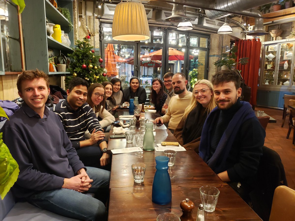 eleanor_darcy_'s tweet photo. Had a great weekend at the #CMStatistics conference hosted by @KingsCollegeLon! I particularly enjoyed all of the Extreme Value Statistics sessions, making new connections and our Christmas dinner last night🎄Thanks again to Ioannis for the invitation to present my work! https://t.co/5jxK5hqhXn