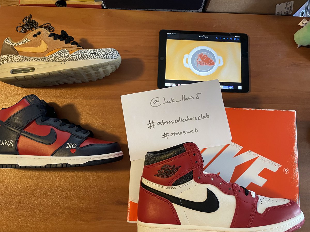 Jack_Harris5's tweet photo. @atmos_usa Bingo Second to Last Row! Size 11 🦞 most recent pickup thanks to the #atmoscollectorsclub #atmosweb and a lobster from a final animation project I did! https://t.co/N6ZavQkSVm