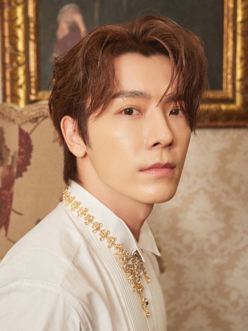 "You should have left me to burn."

Donghae watches the smoke fill the air and imagines that he can feel the acrid burn in his throat.

He can still hear the screams of his people.

"Your Highness, we must keep moving."

There is no sound now, only their footfalls in the forest.