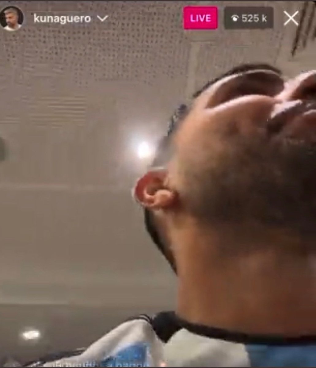 Pedri🇧🇪 tweet media