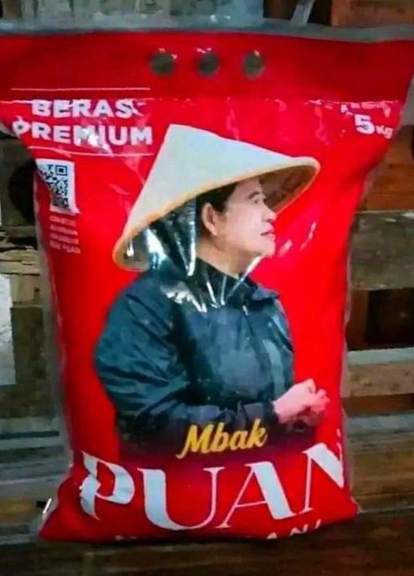 bachrum_achmadi's tweet photo. Ambil berasnya campakkan orangnya! 🤣🤣🤣 https://t.co/wuosbwEUXU
