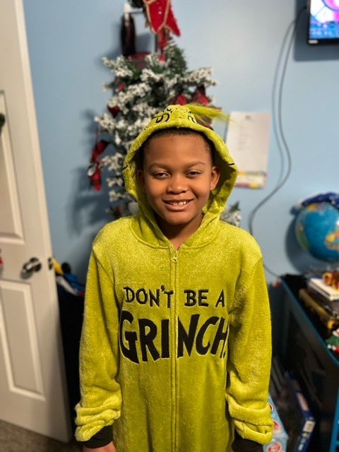 wsfcsvirtual's tweet photo. Check out Cindy Lou Who and The Grinch celebrating our Holiday Spirit Week (Paisley-Kindergarten & Chandler-6th Grade) #GrinchDay #WSFCSVirtualAcademy #Wsfcs https://t.co/ezTuxVGkiq