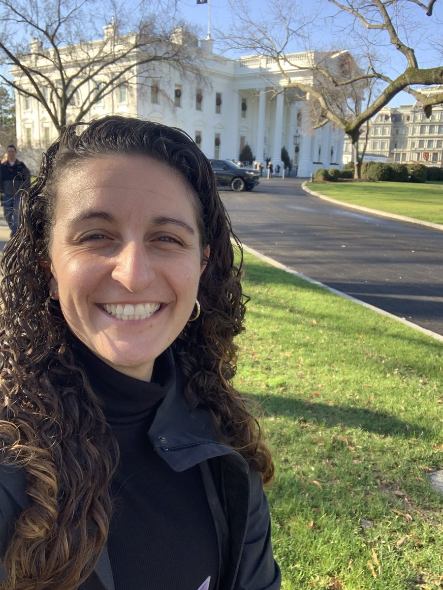 A truly amazing experience with the <a href="/MdPublicSchools/">Maryland State Department of Education</a> 2022-2023 State Teachers of the Year! It was an incredible honor to tour the <a href="/WhiteHouse/">The White House</a> during the holiday season. Grateful beyond words. 🏛️🍎 <a href="/FLOTUS/">First Lady Melania Trump</a> <a href="/HCPSchools/">HCPS</a>