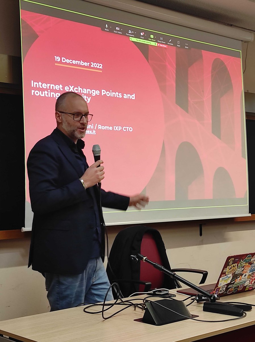 Today I met some students from #Sapienza University for an in-depth discussion on the topic of #routing #security and an insight into Internet Exchange points.

#ixp #peering #research