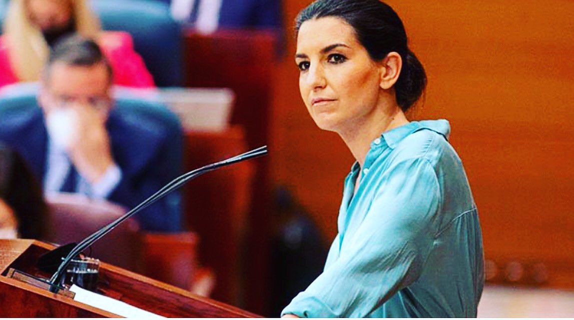 VOX_Barajas's tweet photo. 🟢 El PP decidió aliarse con la ultraizquierda para tumbar las enmiendas de Vox.
🟢 Vox y los presupuestos de la Comunidad de Madrid: una lección de respeto a los votantes.
#contandoestrellas
@vox_asambleamad https://t.co/VaoPKkwrgw