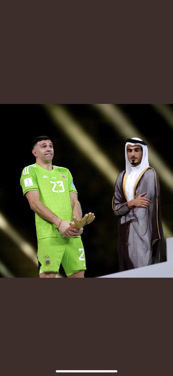 Il a pas peur de faire ça devant JAFAR lui 😂 #FIFAWorldCup #ARGFRA #Qatar2022