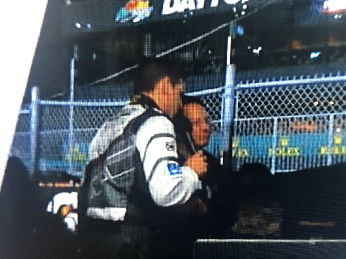 TheRealBEMorton's tweet photo. @AndyLally Another fine lesson from the Andy Lally School of Journalism. Almost as good as “keep your lips real close to the mic, but not touching it.” Long live #RomNation https://t.co/IA1KXfIAO6