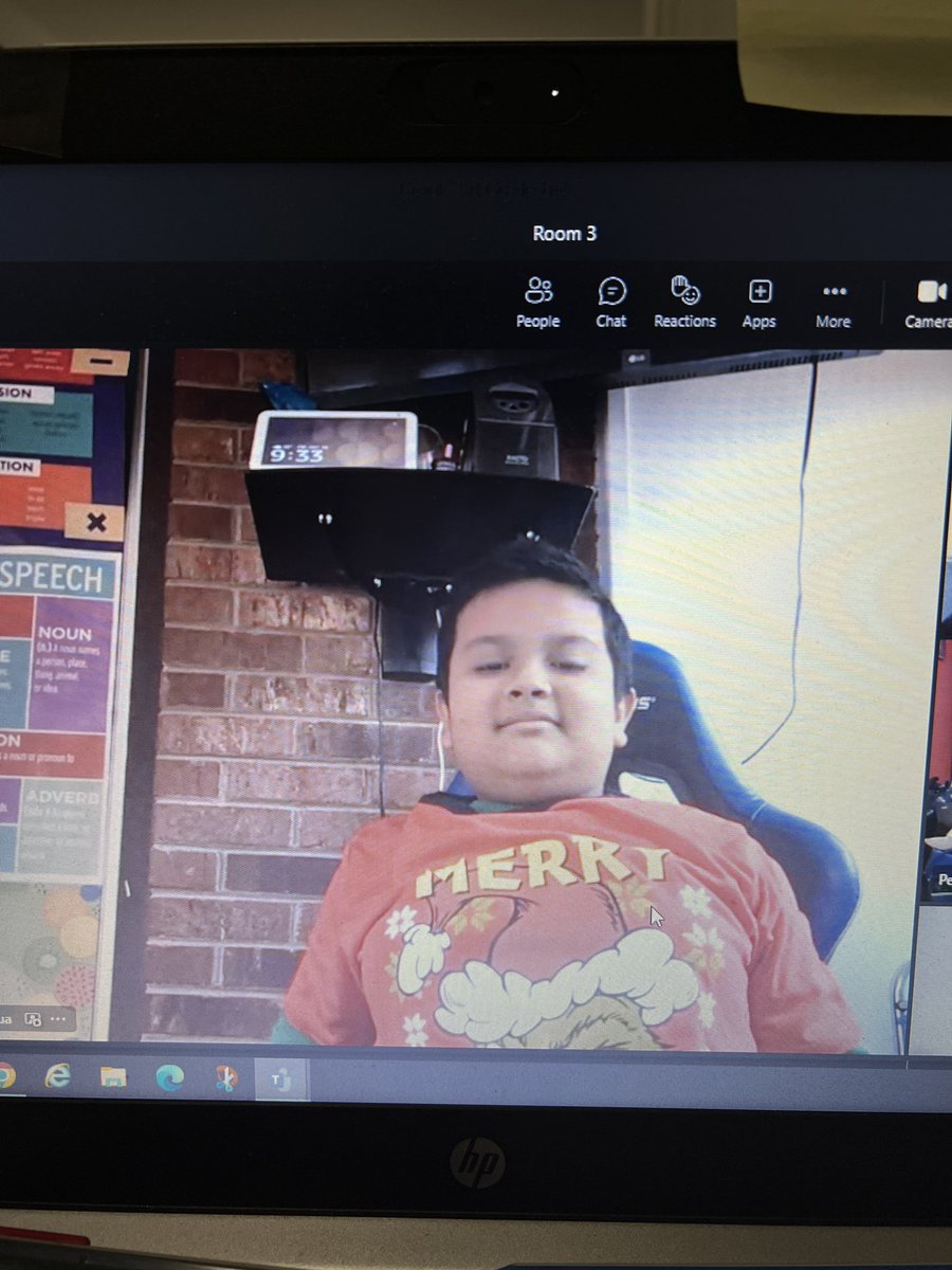 wsfcsvirtual's tweet photo. #SpiritWeek challenge.. #GrinchDay !! Our stylish students dressing like someone from The Grinch.
#WSFCSVirtualAcademy https://t.co/VqGiLgj1Vq