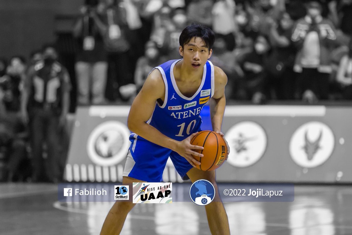 vaurnie's tweet photo. thank you for the one big fight, seniors. 💙 https://t.co/HdO5VVBwPM