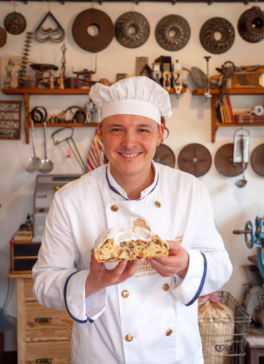 Are you a fan of the Stollen 🙂? Only original when made in #Dresden by a range of officially approved bakers. From kneading to finished product - it's proper craft and so great to see how the tradition is maintained from generation to generation.
Images: Daniel James Clarke