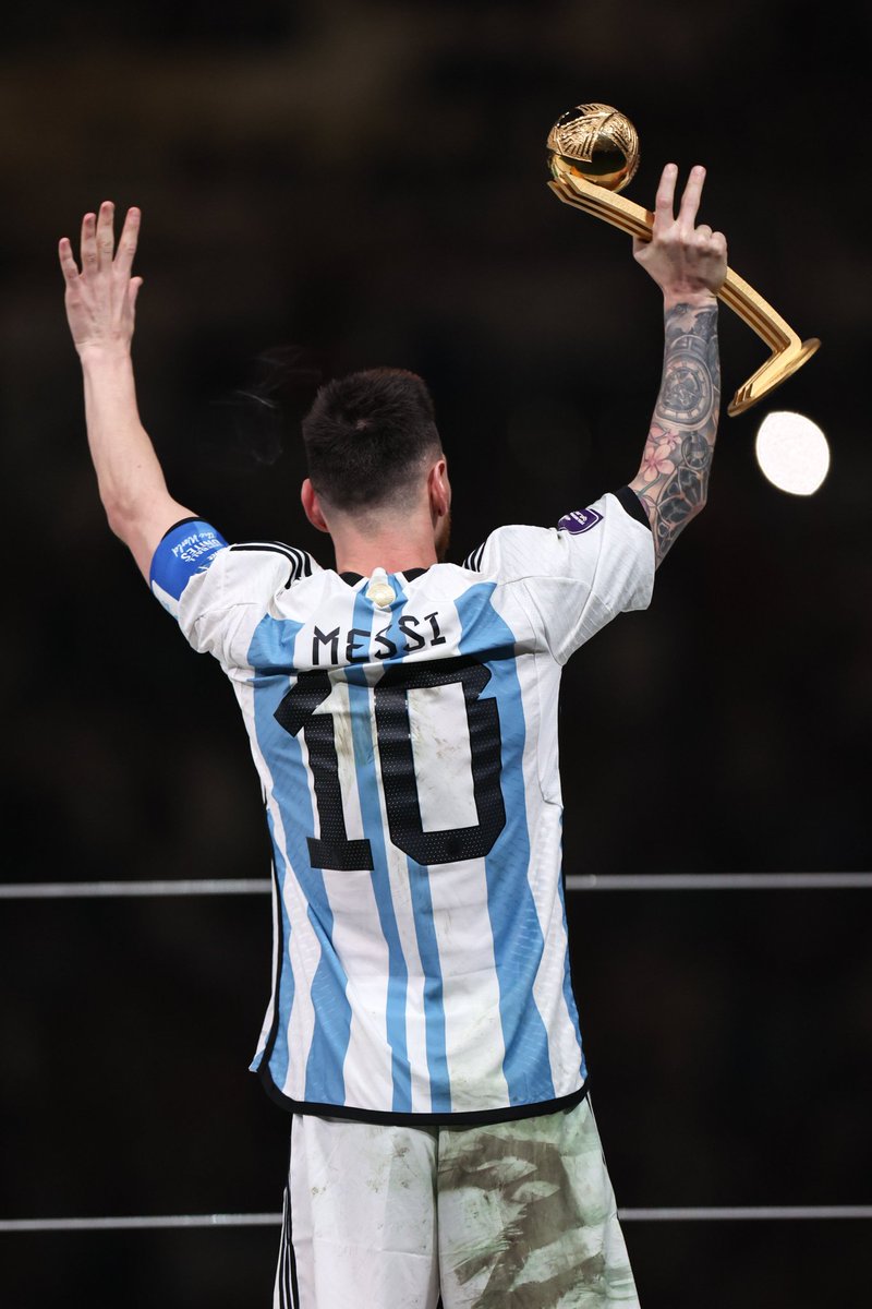 SportsOscar's tweet photo. Lionel Messi, el mejor. 

#CopaMundialFIFA    | #Qatar2022 https://t.co/d97SwzHYxp