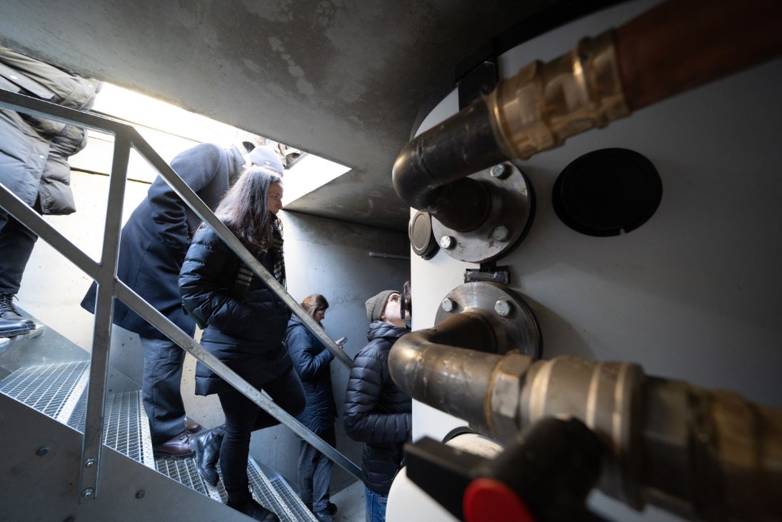 EnergiesprongDE's tweet photo. Weitere Fotos zu den innovativen Sanierungslösungen von @SaintGobainME #Renowate #BundO #ecoworks #Fischbach👍
#serielleSanierung #Energiesprong #NetZero
Machen Sie mit! Wir unterstützen Sie dabei. Mehr erfahren ▶ https://t.co/3JtW3DOfHI https://t.co/fX5GcT6Uds