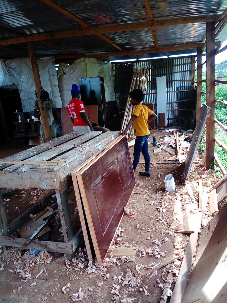 Dyna_Co's tweet photo. Accueil chaleureux de 3 stagiaires dont 1 #homme et 3 #femmes en collaboration avec @PAEEJ_Burundi nous allons assurer l'encadrement et la formation efficace aux jeunes stagiaires. @andikaanet @burundionthemap @MagazineJimbere https://t.co/6sPLP1FQV7
