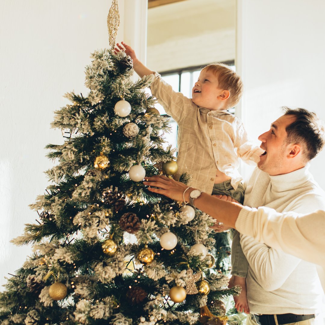 It's your last chance to enter ⚠️

Post your photos of your decorated trees in the comments and we will pick our winner to receive a £100 voucher for The Grove Hotel ☃️

thegrove.co.uk/dining/lounges/

#competition #nordmannfir #christmas #christmastree #festiveseason