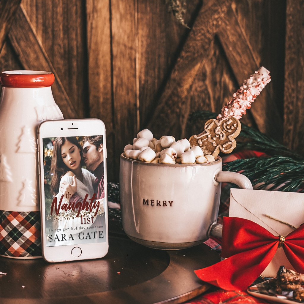 SaraCate3's tweet photo. ⛄️The Naughty List⛄️

Santa’s called and he’s bringing a Sara Cate forbidden romance short!

Read all about Audrey and her new step-uncle free on my website! 

Download your copy today:  https://t.co/EFOs2RutX9

#saracate #saracatebooks #saraswickeromance https://t.co/67z826vB41