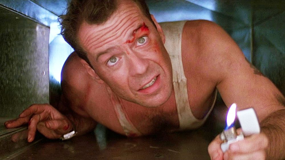 allocine's tweet photo. Pour vous, Die Hard est-il un film de Noël ? ❄️ https://t.co/uj6I7vSzyc