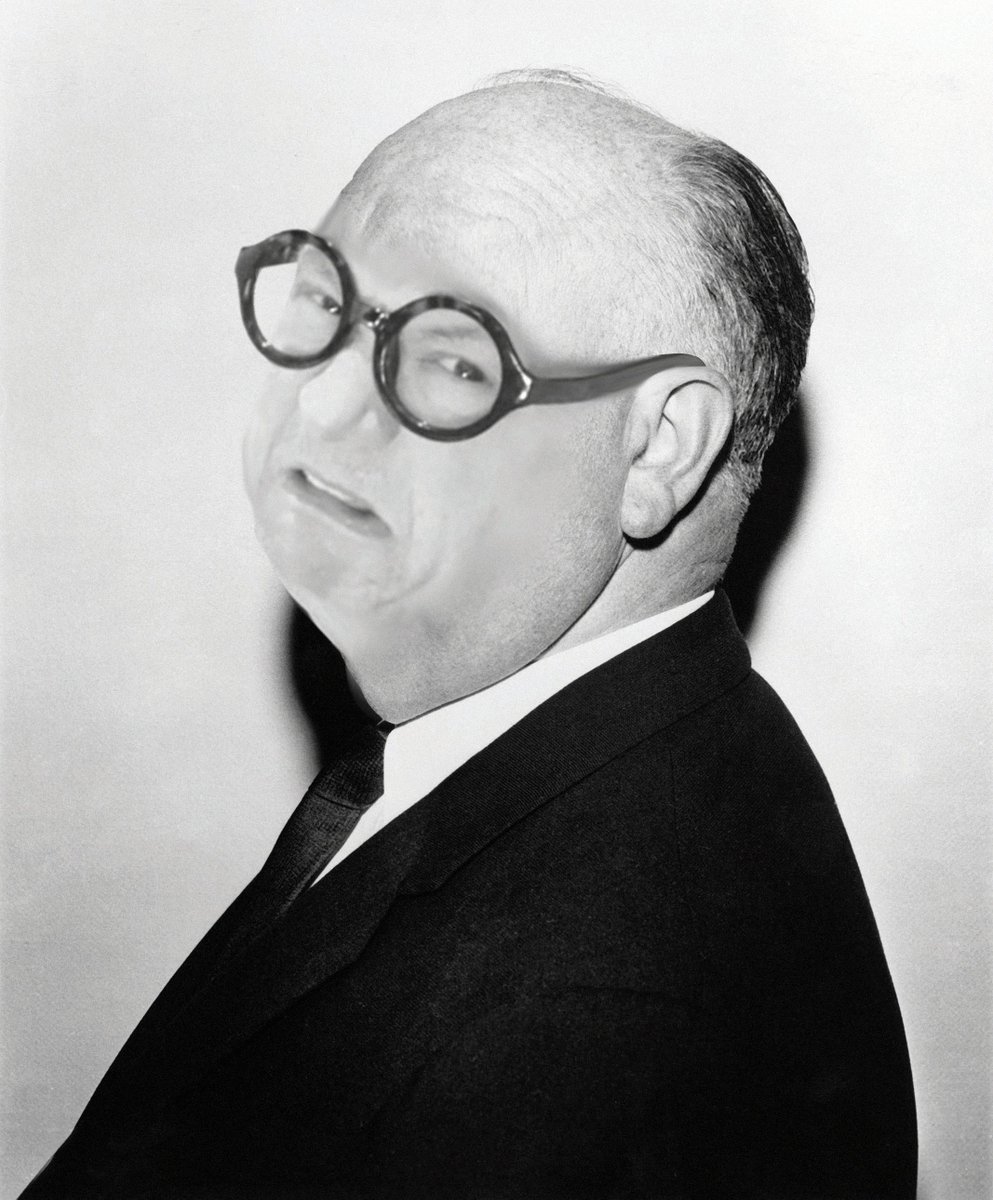 Plontus_'s tweet photo. Alfred Hitchpeckah 
tsss... https://t.co/xXa4N6ve8o
