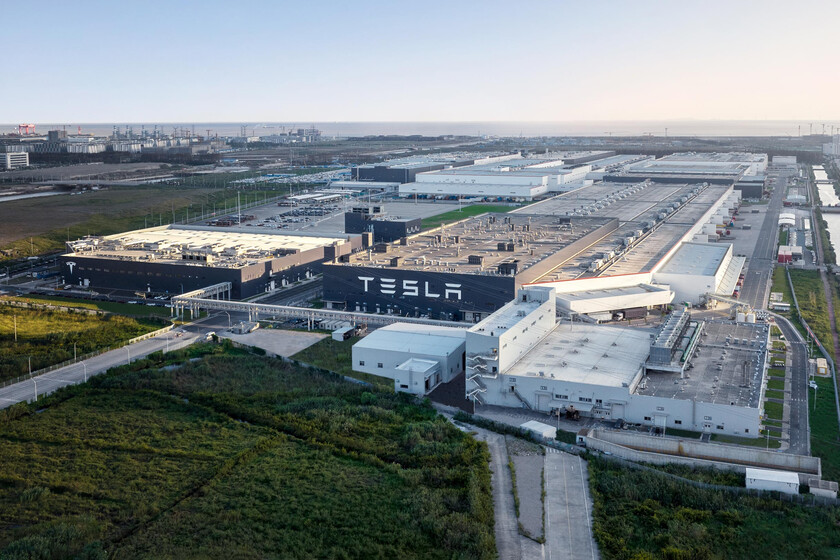 DeMedinaMau's tweet photo. Panorámica de lo que será la próxima planta de Tesla $TSLA.

En los siguientes días se haría un anuncio de una inversión de 10 mil mdd en Nuevo León en diversas etapas. To the moon! https://t.co/2irkqtysJB