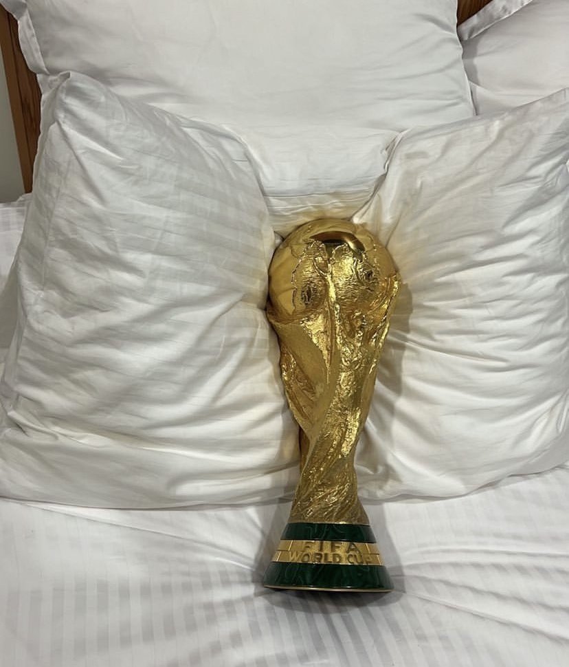 geethegreatestp's tweet image. ตั้งน้องไว้กลางห้องนั่งมองตอนกินข้าว พาน้องเข้านอน ขึ้นเครื่องก็คาดเบลท์ให้ อาเจนหยุดดิ้555555555555555