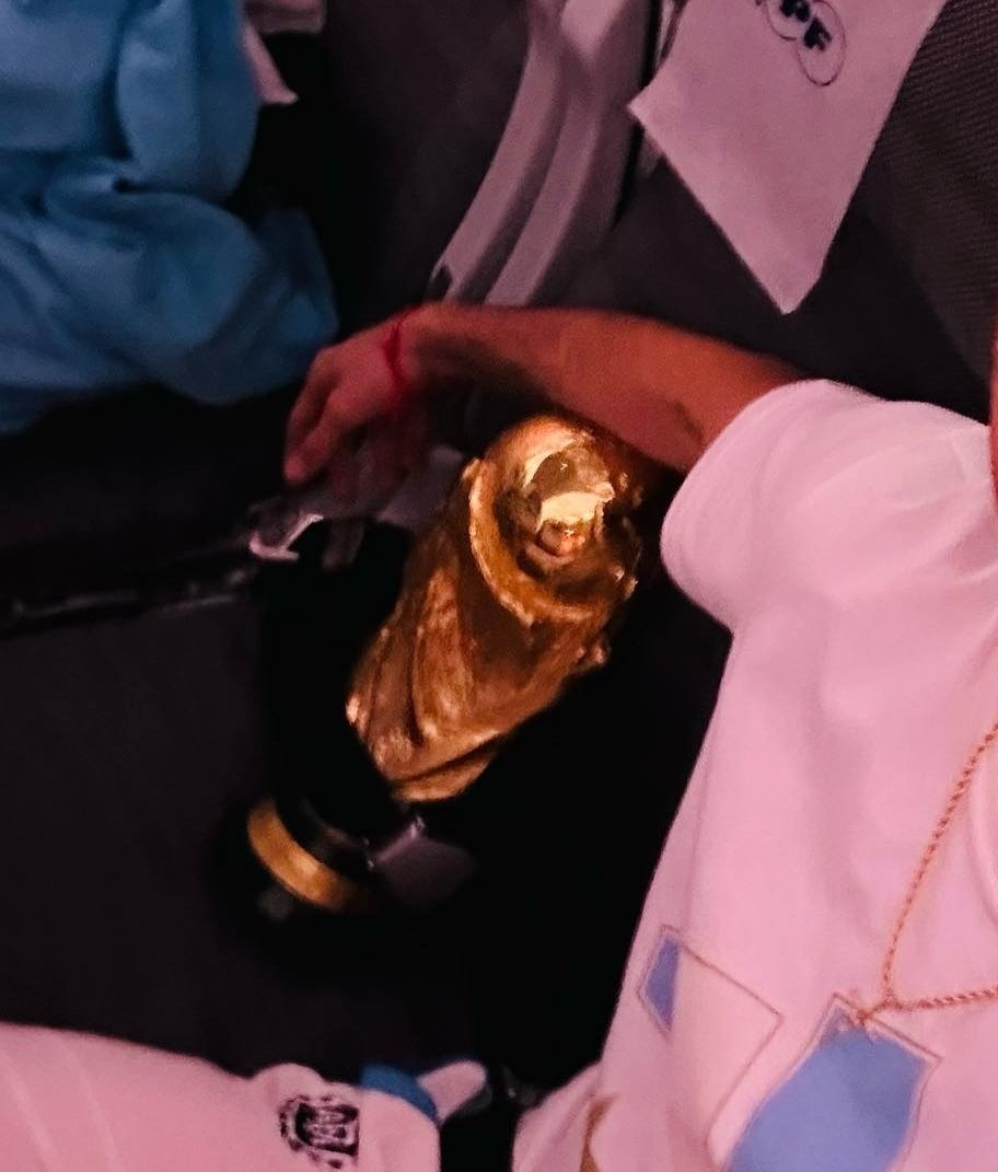 geethegreatestp's tweet image. ตั้งน้องไว้กลางห้องนั่งมองตอนกินข้าว พาน้องเข้านอน ขึ้นเครื่องก็คาดเบลท์ให้ อาเจนหยุดดิ้555555555555555