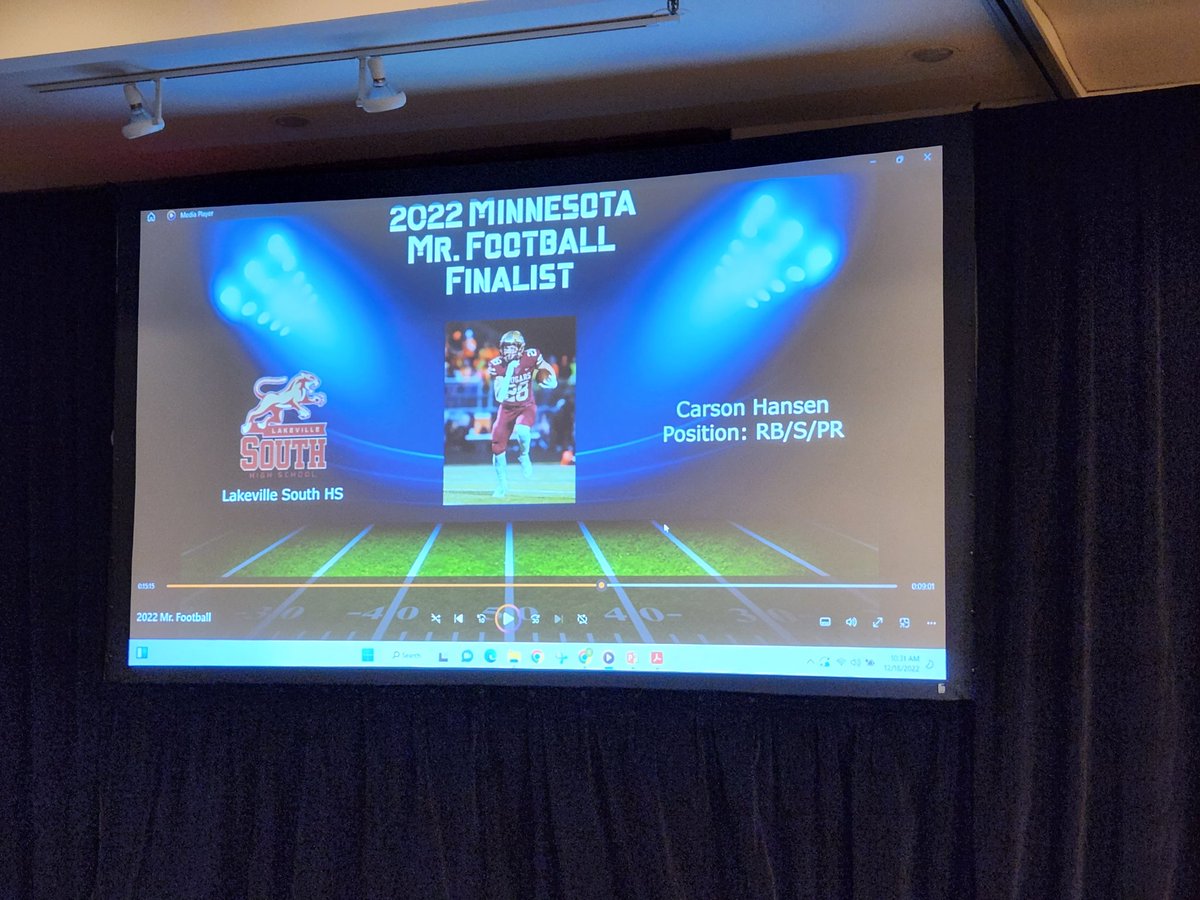 mdraper4570's tweet photo. I'm greatly honored I was able to join Carsen at Mr Football ! https://t.co/G55EkiRDzO