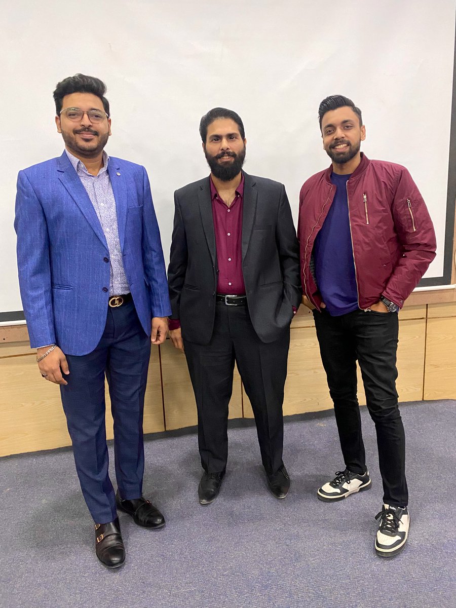 hamza_aquil's tweet photo. The Future looks completely digital a decade from now. So, the importance of Digital Marketing is going to expand even more.
@digitalbachlani #digitalk22 #IU #University #2k23 https://t.co/i8Q9eJrcin