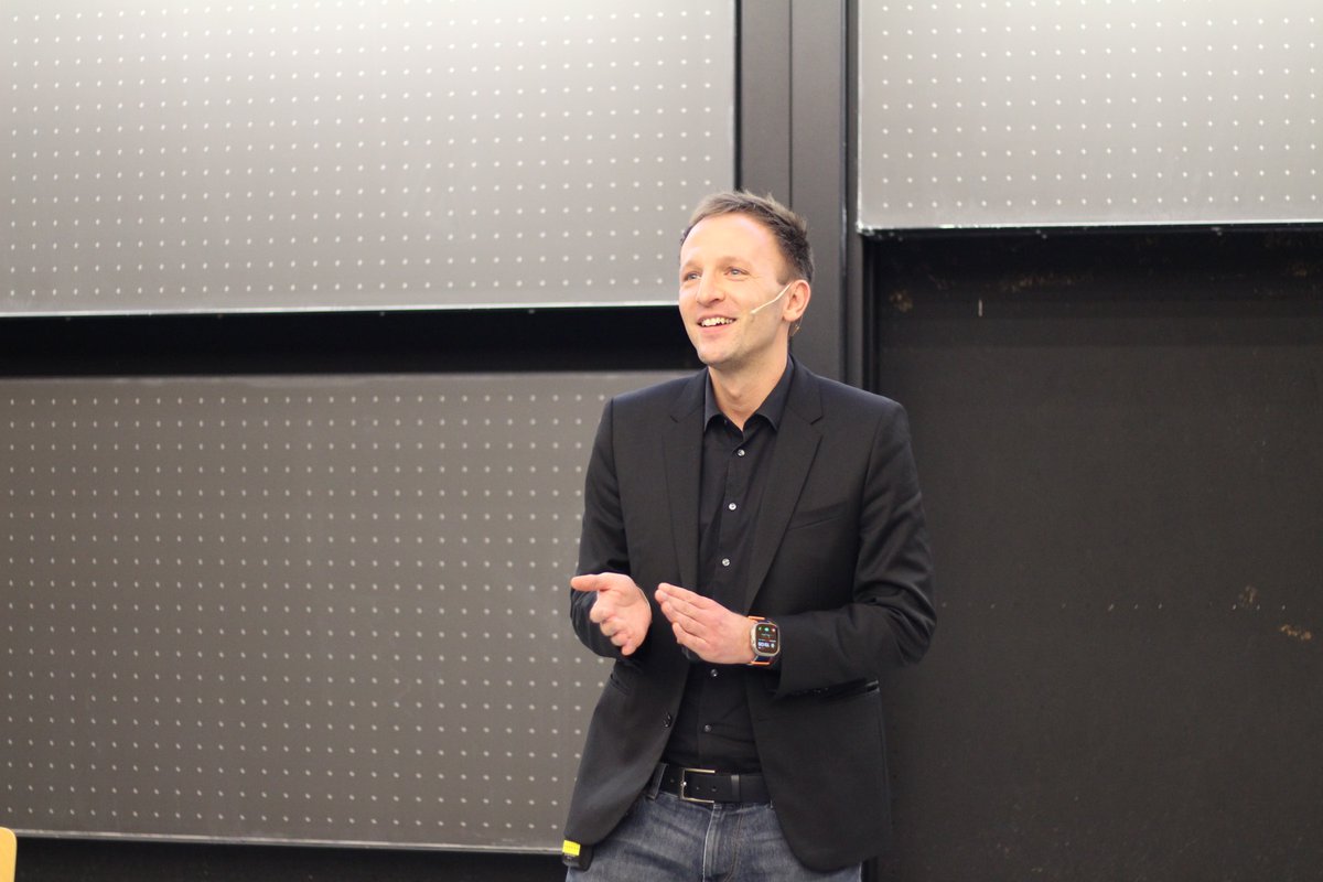 TUM Applied Software Engineering tweet media