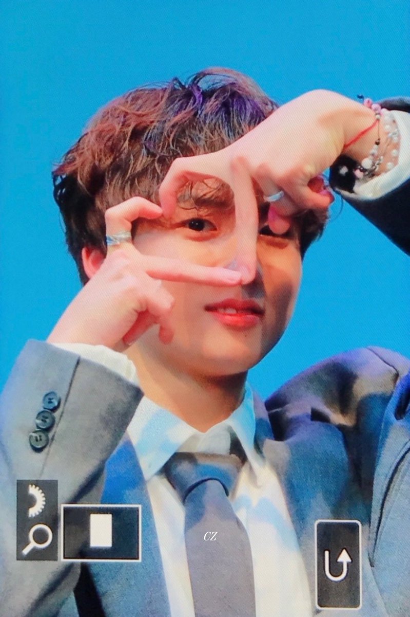 CZx630's tweet photo. 221219 #초잘맞건

#이건우 #건우 #GEONU @geonu___ 
#저스트비 #JUSTB @JUSTB_twt https://t.co/vqaLioe7kX