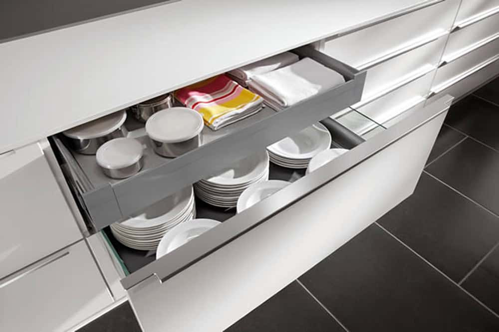 Découvrez nos conceptions et réalisations de #cuisine piment-cuisines.fr/cuisines/acces… #Garantie #services #Cuisiniste #electromenagers #Dressing #rangement