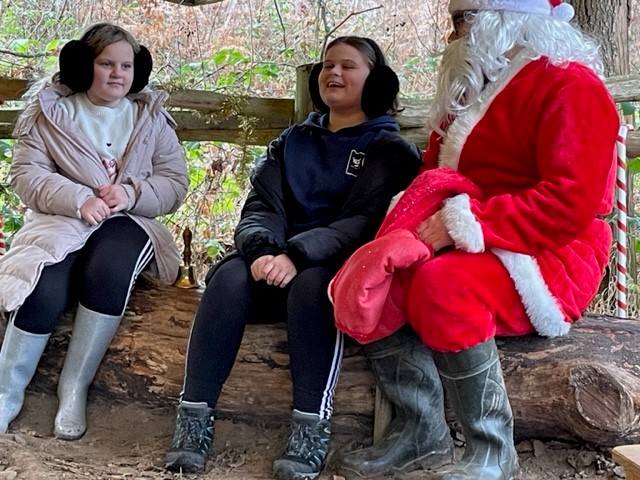 CentreFrank's tweet photo. A great day at @CentreFrank for HAF winter activities! @sandwellcouncil @SandwellHAF #makingmemories https://t.co/Qfl3z2ZJdu