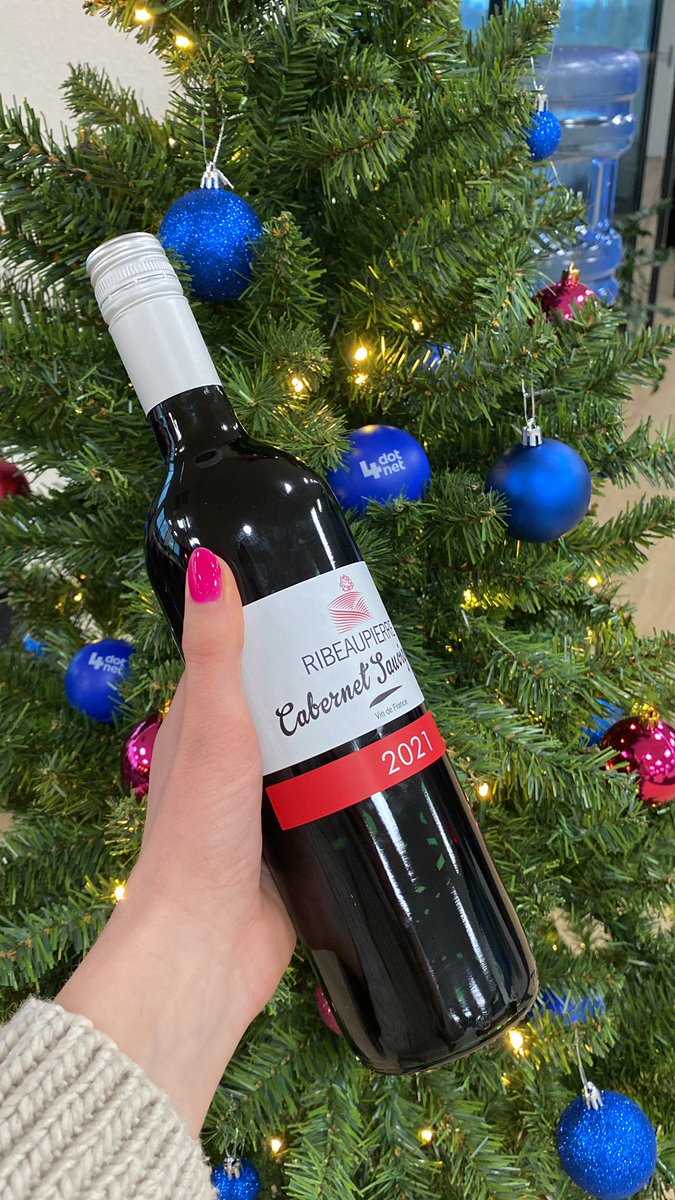 Got this thank-you gift from one of my colleagues. I guess they know me too well… 😜

#4dotnet #thankyou #gift #wine #present