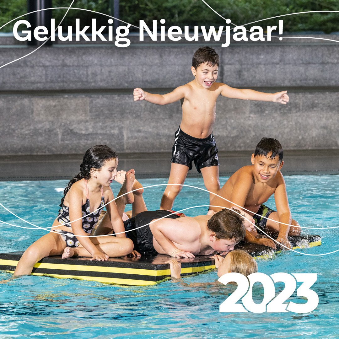 Wij wensen jou een spetterend en vitaal 2023.💥 Met welke goede voornemens ga jij dit jaar aan de slag? Laat het ons weten. Proost op meer zwem- en sportplezier!🥂#nieuwjaar #goedevoornemens #gelukkignieuwjaar