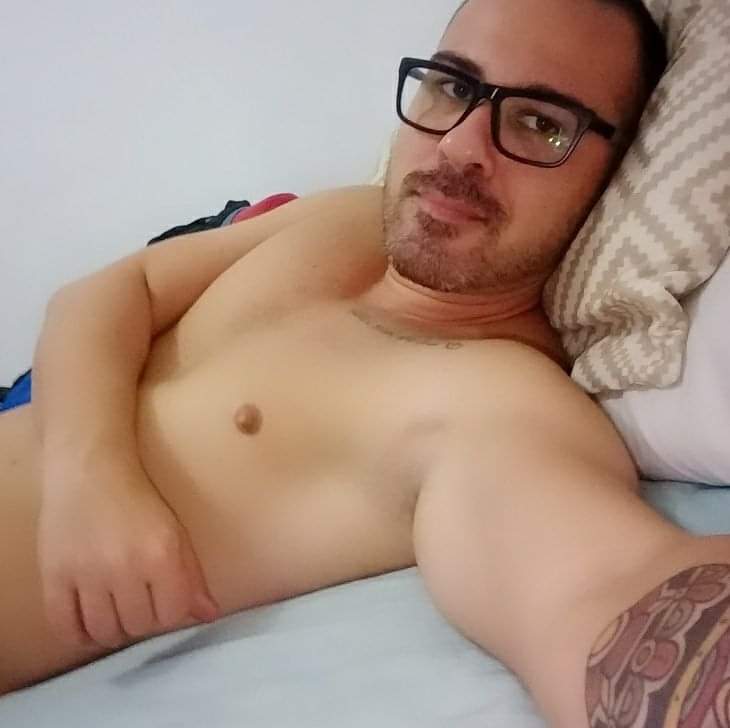 Barba e cabelo... Toda completa!