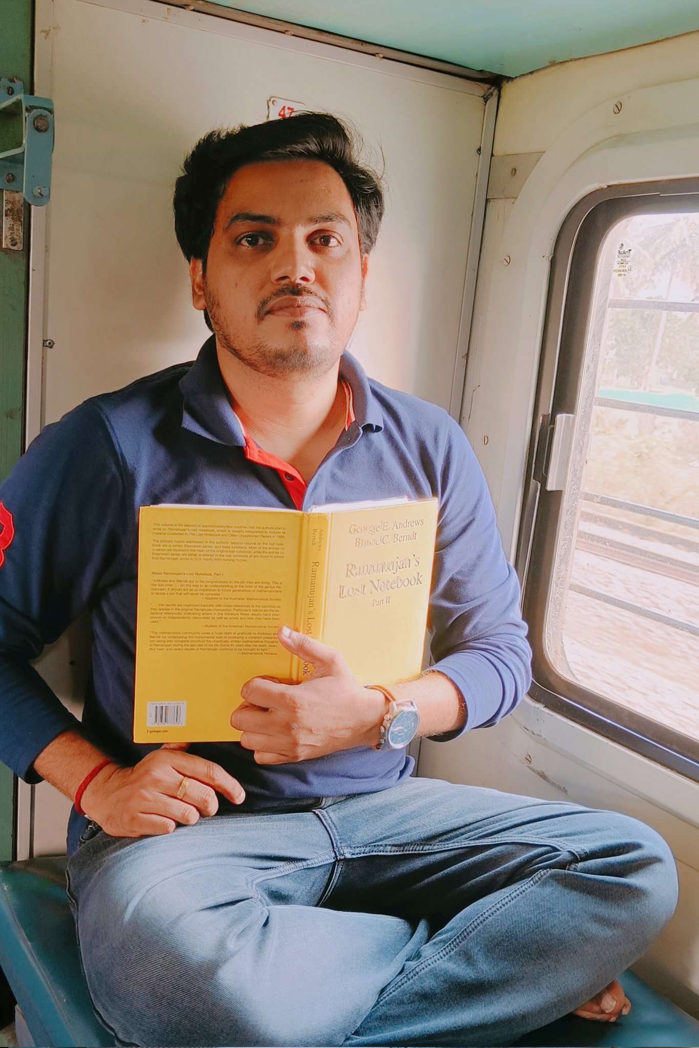 The Lost Notebook and Other Unpublished Papers of Srinivasa