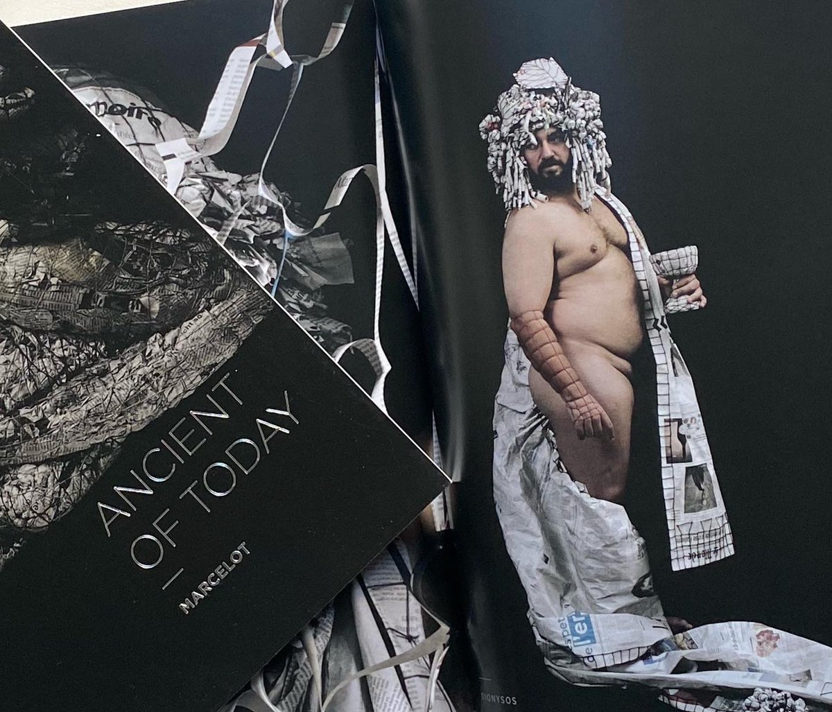 marcelot_art's tweet photo. DIONYSOS / BACCHUS Ancient of today, CIRCLE OF THE GODS
#Marcelot #MarcelotArt #ancientoftoday #antikevonheute #Art #ArteContemporanea #ZeitgenoessischeKunst #greekgods #greece #blackandwhitephotography #colorphotography #greekmythology #bacchus #dionysus #whitewine #redwine https://t.co/VRiZA3X5Ui
