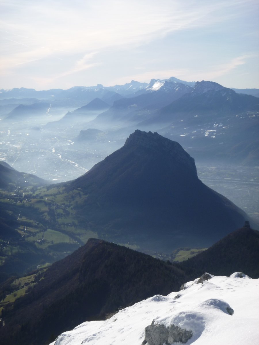 kus_steph's tweet photo. Arête Nord-Est de la Pinéa - #Chartreuse : une belle petite course pour attaquer l'hiver... 2/2 https://t.co/yV8gLLZmMe