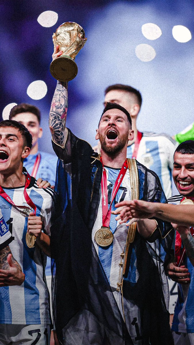JayLleweIIyn's tweet photo. There was some insane photos taken last night 🇦🇷 https://t.co/f06pOxdzpE