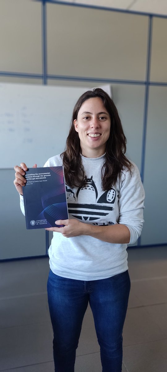 ibanez_escriche's tweet photo. The new Baby! Congratulations @CristinaCasto, a great PhD thesis. I looking forward to the defense on the 13th of January 2023. https://t.co/ekb7VqfL0o