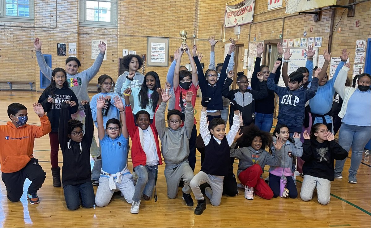 PS72_PhysEd's tweet photo. Congratulations to Argentina and class 5-307 for winning #WorldCup2022 in a thrilling final match!!! ⚽️ 🏆 https://t.co/yRdMFLoxgB