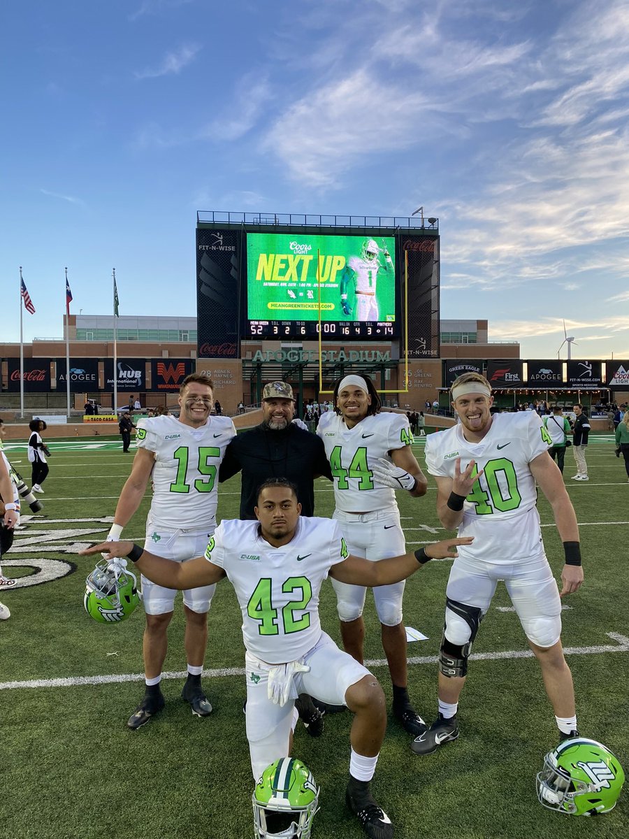 CoachPetrilli's tweet photo. 💚 these @MeanGreenFB DUDES‼️
All Academic✅
All Time UNT Scoring Leader✅
Lou Groza Semifinalist✅
Ray Guy Watchlist✅
Lead UNT - TFL’s &amp; Sacks✅
Top 🇺🇸 FG% &amp; TB%✅
Top 🇺🇸 Forced Fair Catches✅
Top 🇺🇸 PR Defense✅
CUSA Awards K,P,LS,OLB(Devil)✅
Etc..✍🏽✍🏽✍🏽
#GMG #ridewithcoachP https://t.co/cEBwPk1Tja