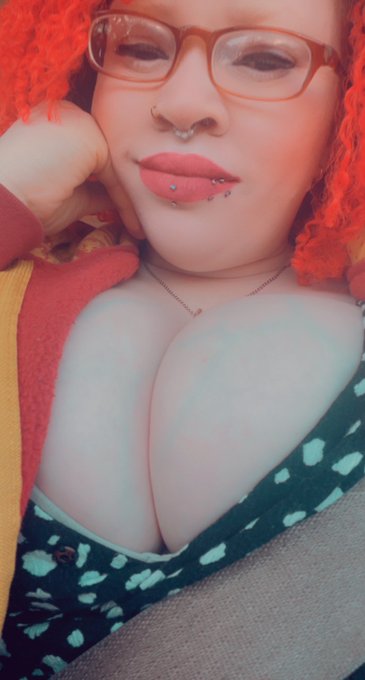 🏀🏀😁😘 https://t.co/oYZqhdQ7b7