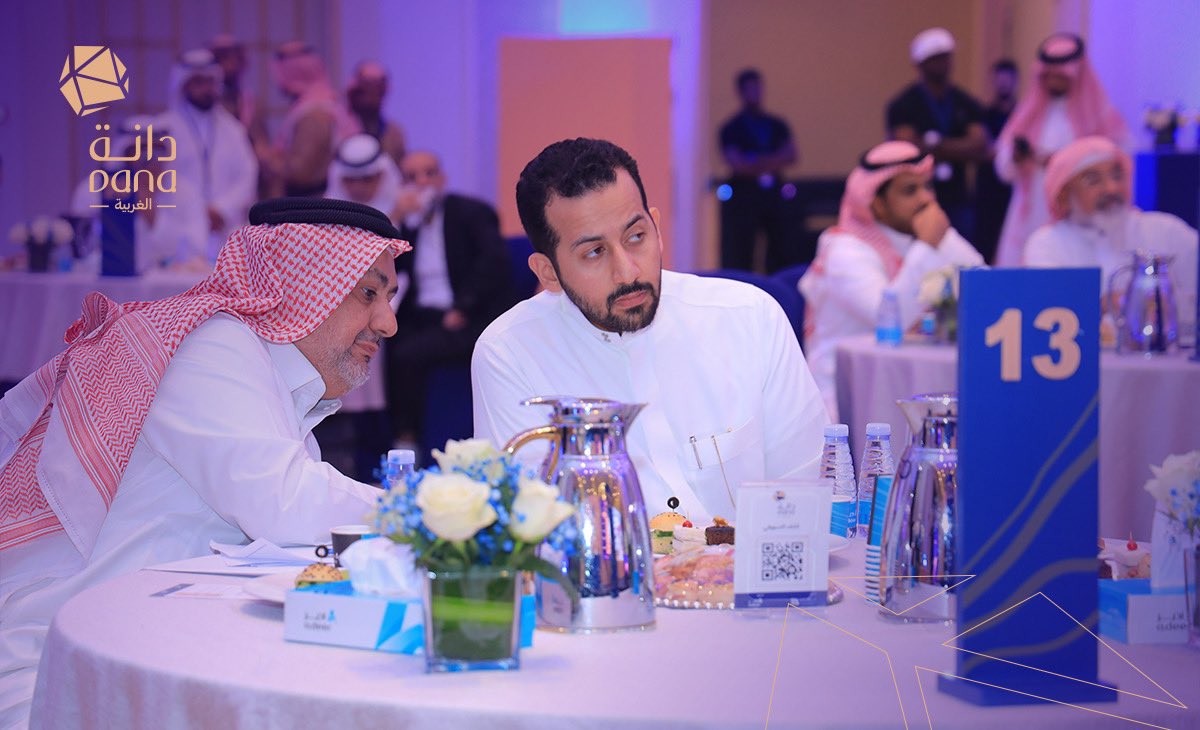 ksadanat's tweet photo. يحدث الآن..

دانة الغربية.. بهاء الفرص وبريق الاستثمار..

#دانة_الغربية #مكة #جدة #أدير https://t.co/Uudz2f2PS1