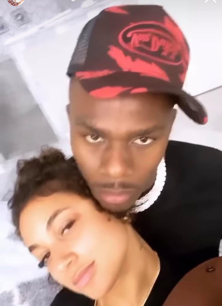 faiththegemini's tweet photo. me &amp; my ex popping out for the 5th time. https://t.co/TjRUrWGf7g