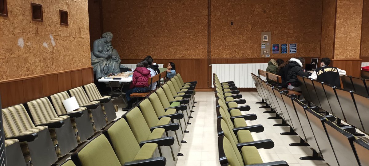 BÁRBARA DE BRAGANZA tweet media