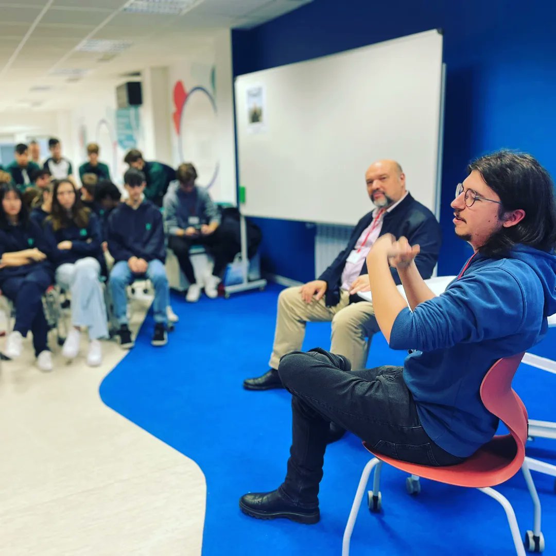 HUMANITAS TRESCANTOS tweet media