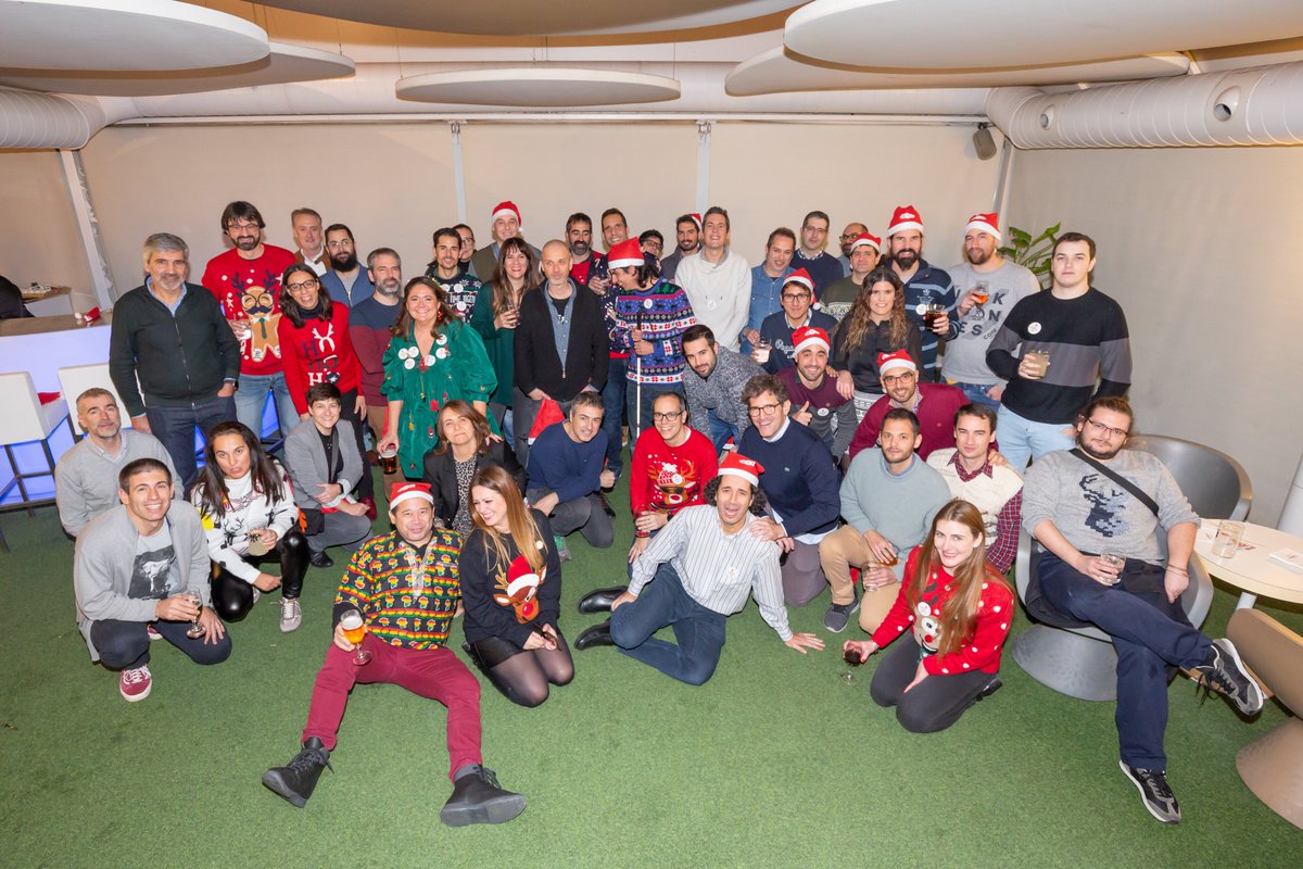 You, the best gift. Happy holidays! 🥳✨🎁
#christmasparty #sonoc #team