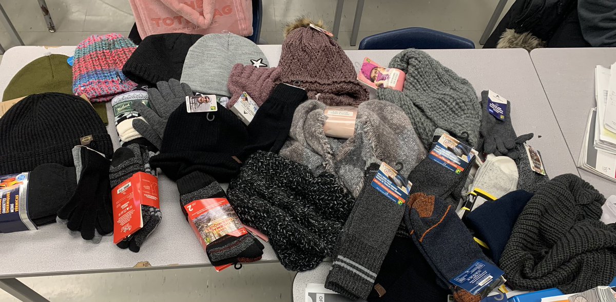 So proud of my grade 12 homeroom class who donated new hats, scarves, socks and gloves to our <a href="/SJDBrebeufCHS/">St Jean Brebeuf CHS✝️</a> Advent Project! 💛🖤